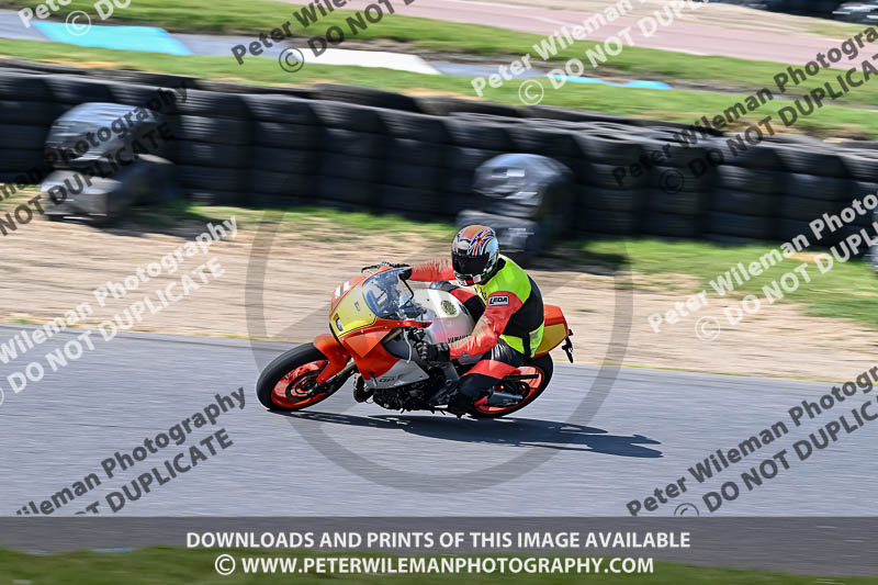 enduro digital images;event digital images;eventdigitalimages;lydden hill;lydden no limits trackday;lydden photographs;lydden trackday photographs;no limits trackdays;peter wileman photography;racing digital images;trackday digital images;trackday photos